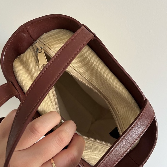 Vintage Etienne Aigner Genuine Leather Trim Woven Wicker Basket Bag - Picture 6 of 7